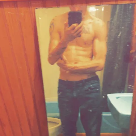 OnlyFans cuenta jmoney4209 header 2