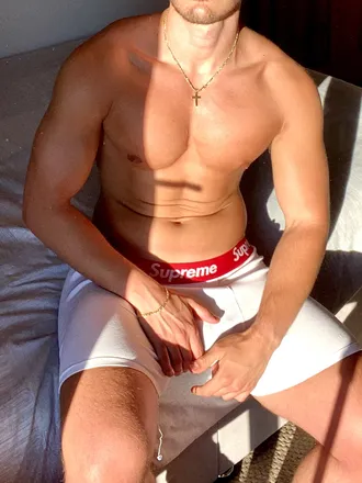 OnlyFans cuenta supremesoyboy avatar 1