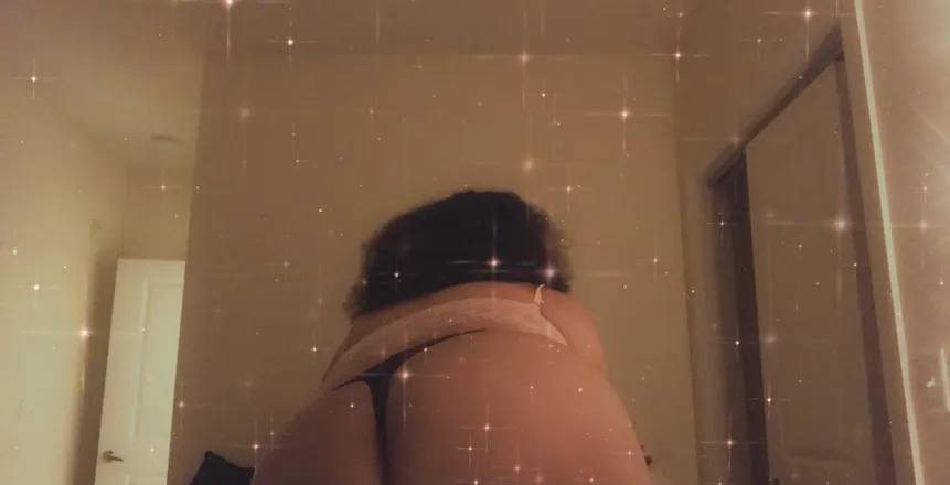 OnlyFans cuenta mmmmonicaj header 2