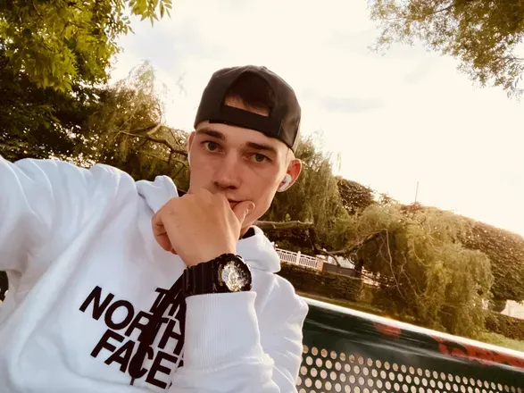 OnlyFans cuenta alexkaif avatar 1