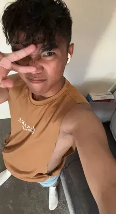 OnlyFans cuenta zhion_khing avatar 1