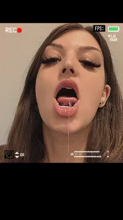 OnlyFans account  likeahoneybunnn avatar 1