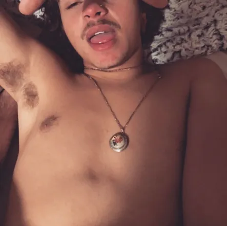 OnlyFans cuenta ezra_woodsxx header 2