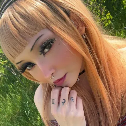 OnlyFans cuenta rezgirlfriend avatar 1