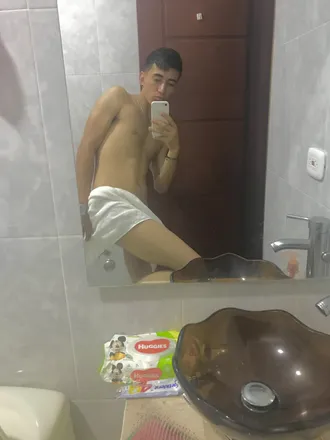 OnlyFans cuenta boyhot707 header 2