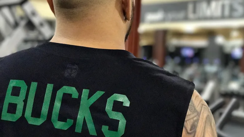 OnlyFans cuenta mrmannybucks header 2