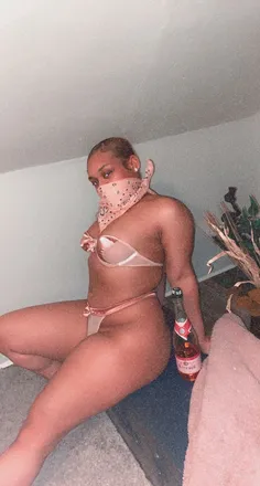 OnlyFans cuenta goldengreatness header 2