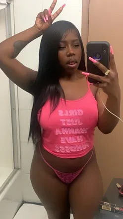 OnlyFans cuenta oneandonlylayyb header 2