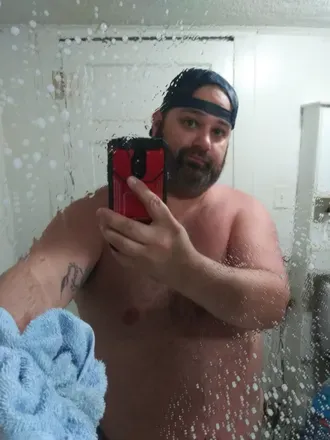 OnlyFans account  bearish-nerd-dad avatar 1
