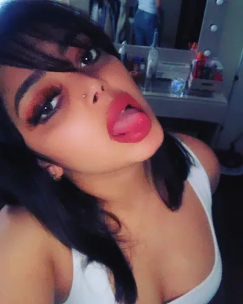 OnlyFans cuenta spiiciirii header 2