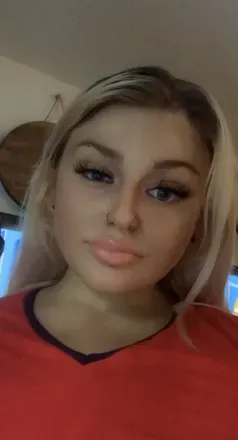 OnlyFans account  gxldenjxde avatar 1