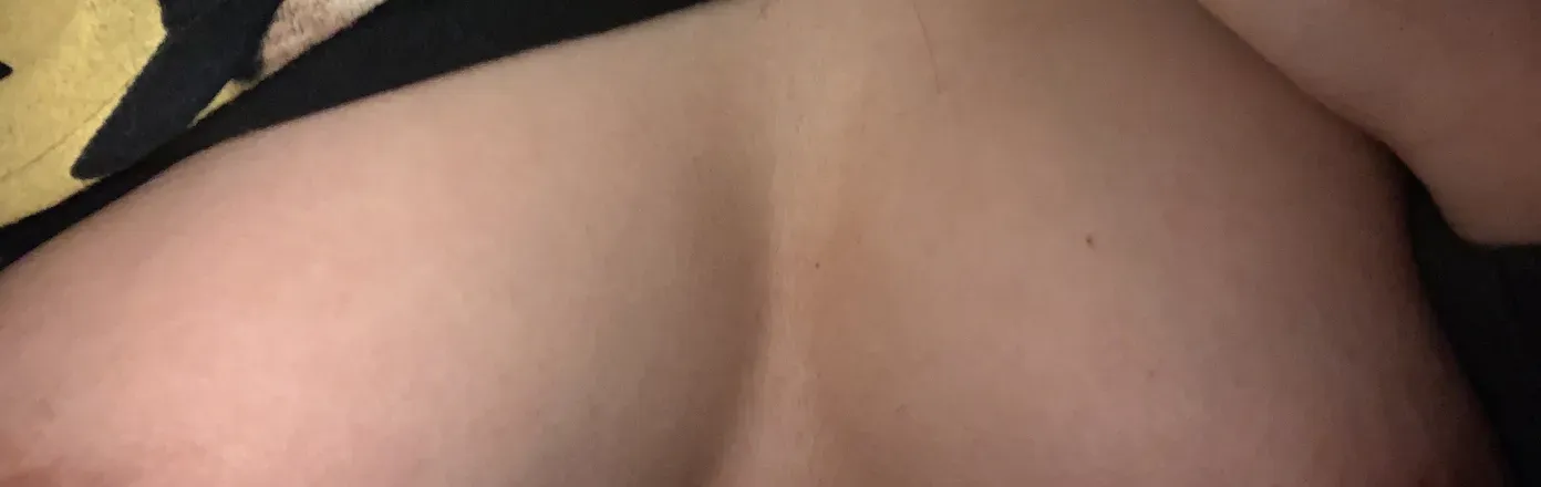 OnlyFans cuenta tsukihoney header 2