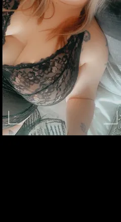 OnlyFans cuenta cleoroxanne header 2