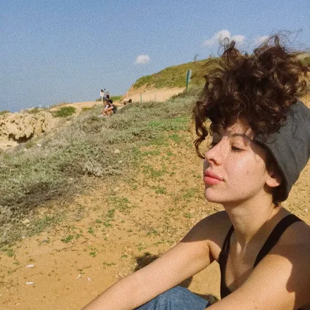 OnlyFans cuenta curly_lia header 2