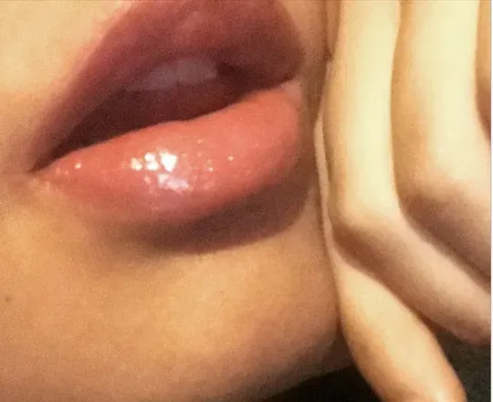 OnlyFans cuenta co_clementine previous_headers_1 4