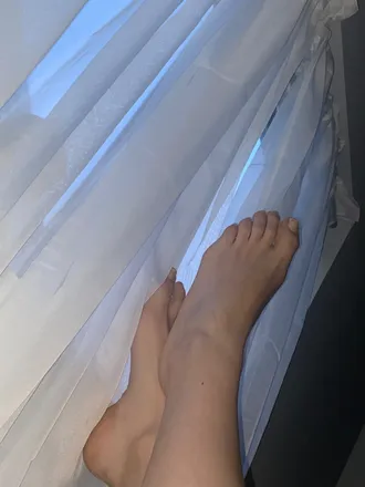 OnlyFans account  anythingyouwantfeet2022 header 1