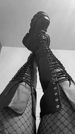 OnlyFans cuenta auroraboots avatar 1