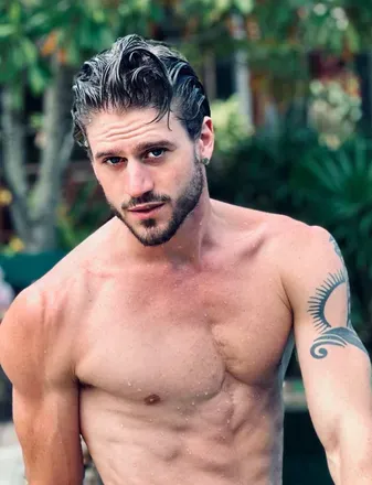 OnlyFans cuenta december_2real avatar 1