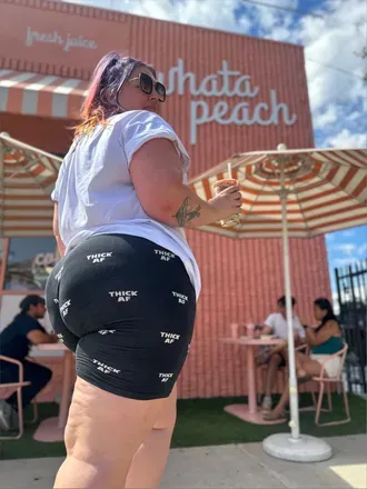 OnlyFans cuenta peachykeencurves avatar 1