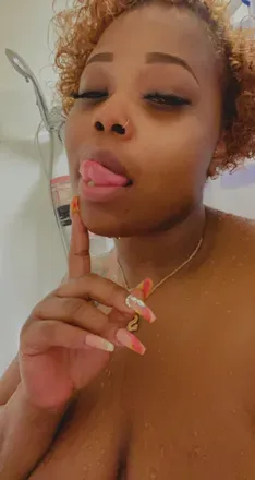 OnlyFans cuenta thundathighs08 avatar 1