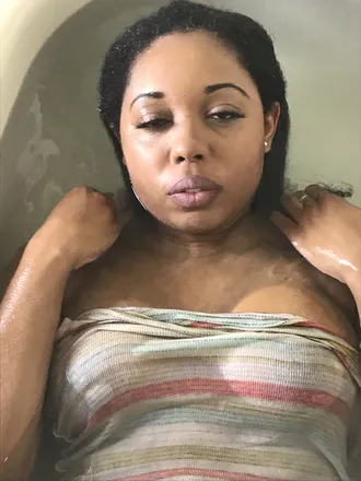 OnlyFans cuenta therealmilkcoco header 2