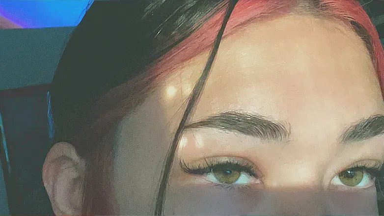OnlyFans account  daisyfields18 header 2