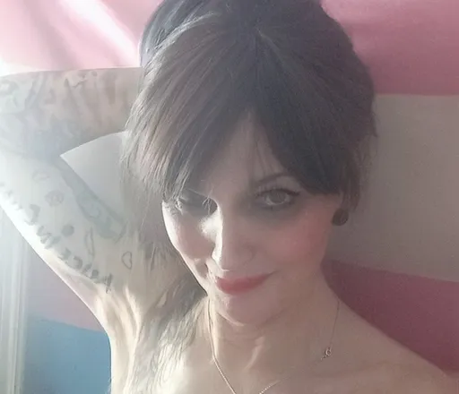 OnlyFans account  louise.jo-anne header 2