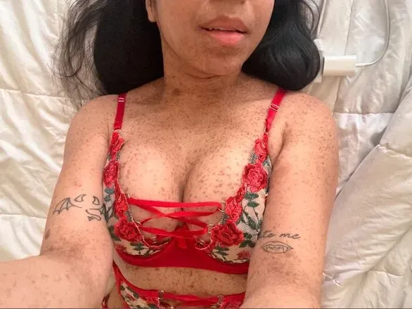 OnlyFans cuenta subcorrine avatar 1