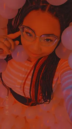 OnlyFans account  prettyvelvetvixen header 2