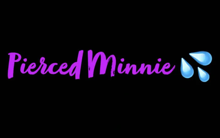 OnlyFans cuenta piercedminnie header 2