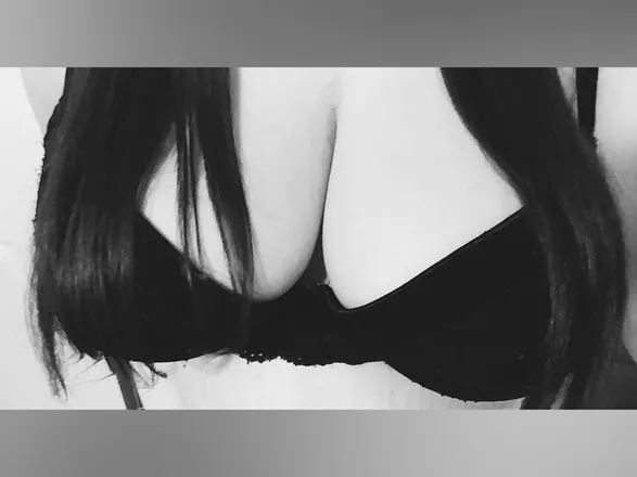 OnlyFans cuenta saltykitty136 header 2