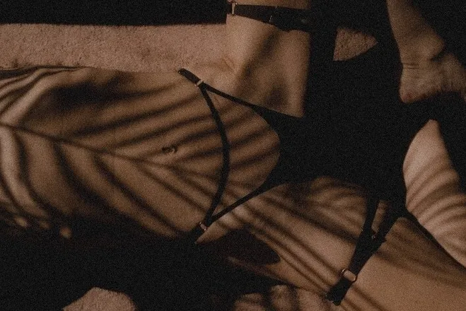 OnlyFans cuenta curiousjenners header 2