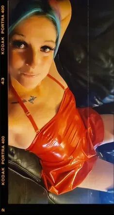 OnlyFans cuenta rubynaughtyxx avatar 1