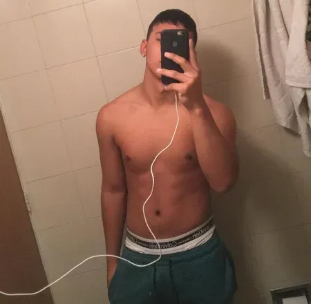 OnlyFans cuenta henao_benavidez avatar 1