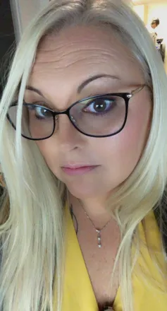OnlyFans account  u181699311 header 2