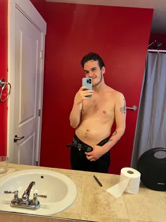 OnlyFans cuenta bisexfiend avatar 1