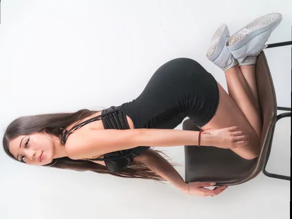 OnlyFans cuenta isimontessss header 2