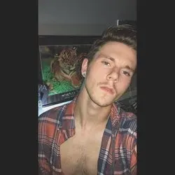 OnlyFans cuenta yoboyycasey21 avatar 1