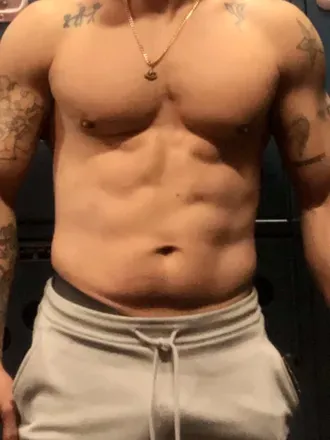 OnlyFans account  hewwynewton317 avatar 1