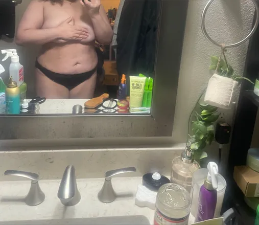 OnlyFans account  makemehurt header 2