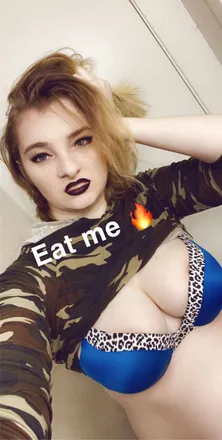 OnlyFans cuenta raynewar header 2