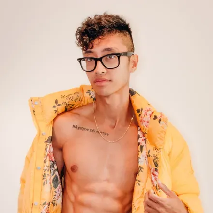 OnlyFans cuenta eyesonroman avatar 1