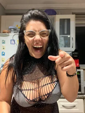 OnlyFans cuenta queencarlaok header 2