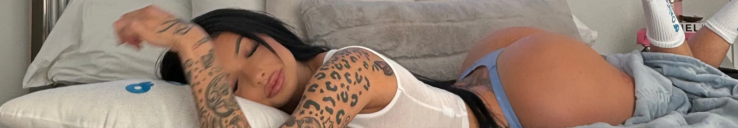 OnlyFans cuenta celinapowell header 2
