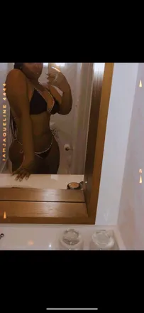 OnlyFans account  twinkell header 2