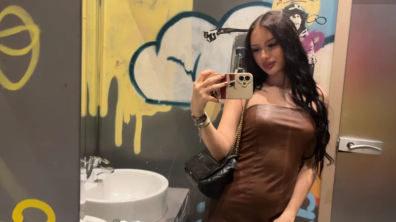 OnlyFans cuenta emmakusso header 2