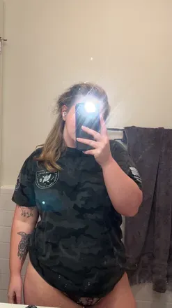OnlyFans account  mommy_milkers64 avatar 1