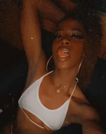 OnlyFans cuenta sunshinekat01 header 2