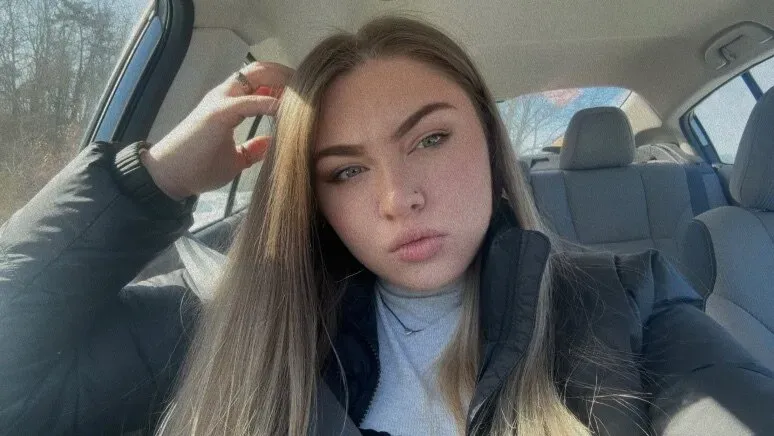 OnlyFans cuenta princessreese02 header 2