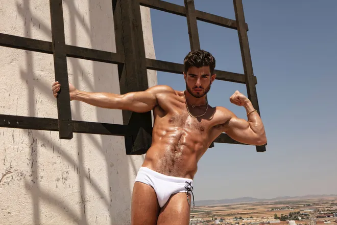 OnlyFans cuenta migueldicachi header 2